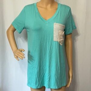 HEIMISH USA Size M Teal V-Neck Women's Top